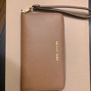 Micheal Kors Wallet